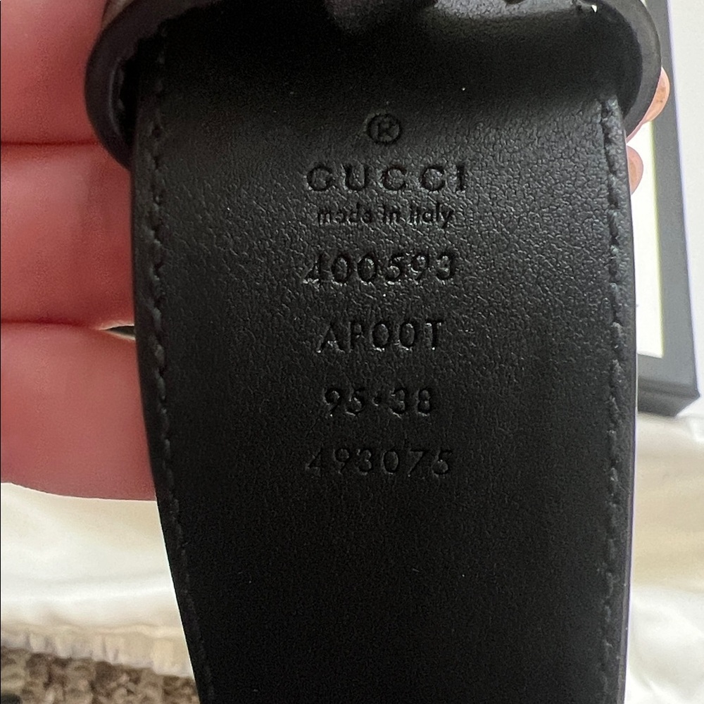 Gucci Belt NEVER WORN - Picture 4 of 5